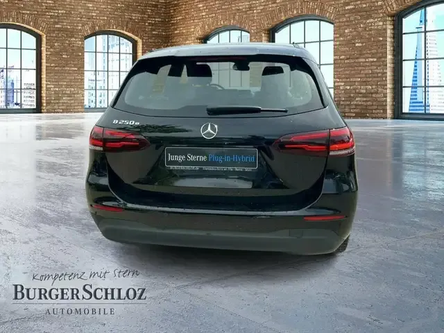Mercedes-Benz B 250