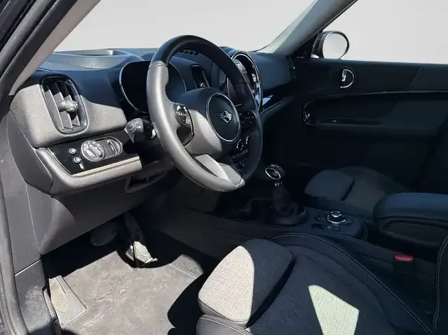 MINI Cooper SE Countryman