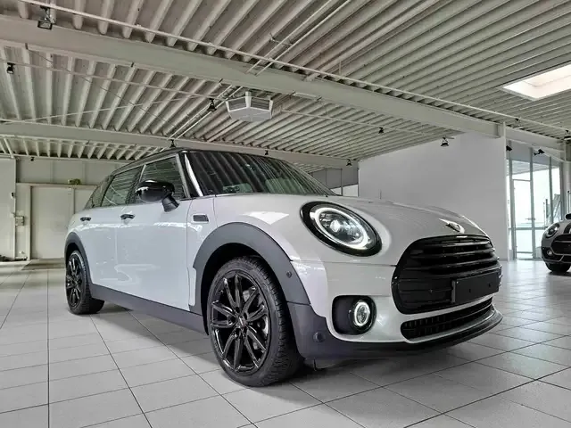 MINI Cooper Clubman
