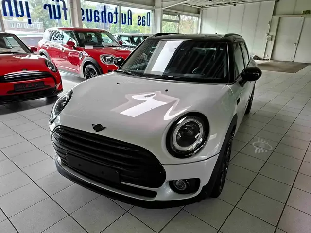MINI Cooper Clubman