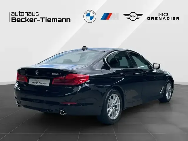BMW 520