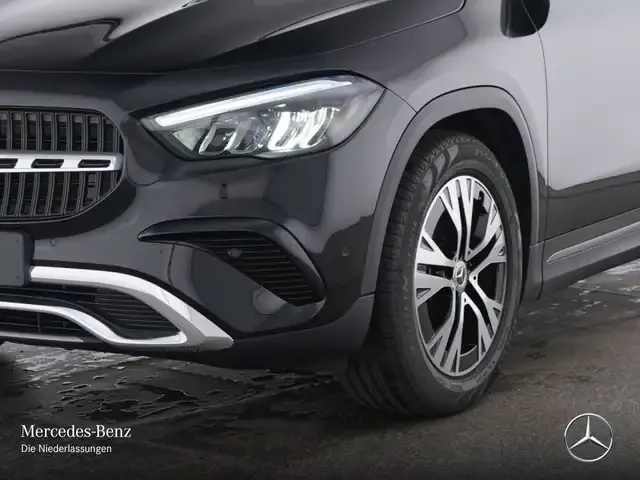 Mercedes-Benz GLA 180