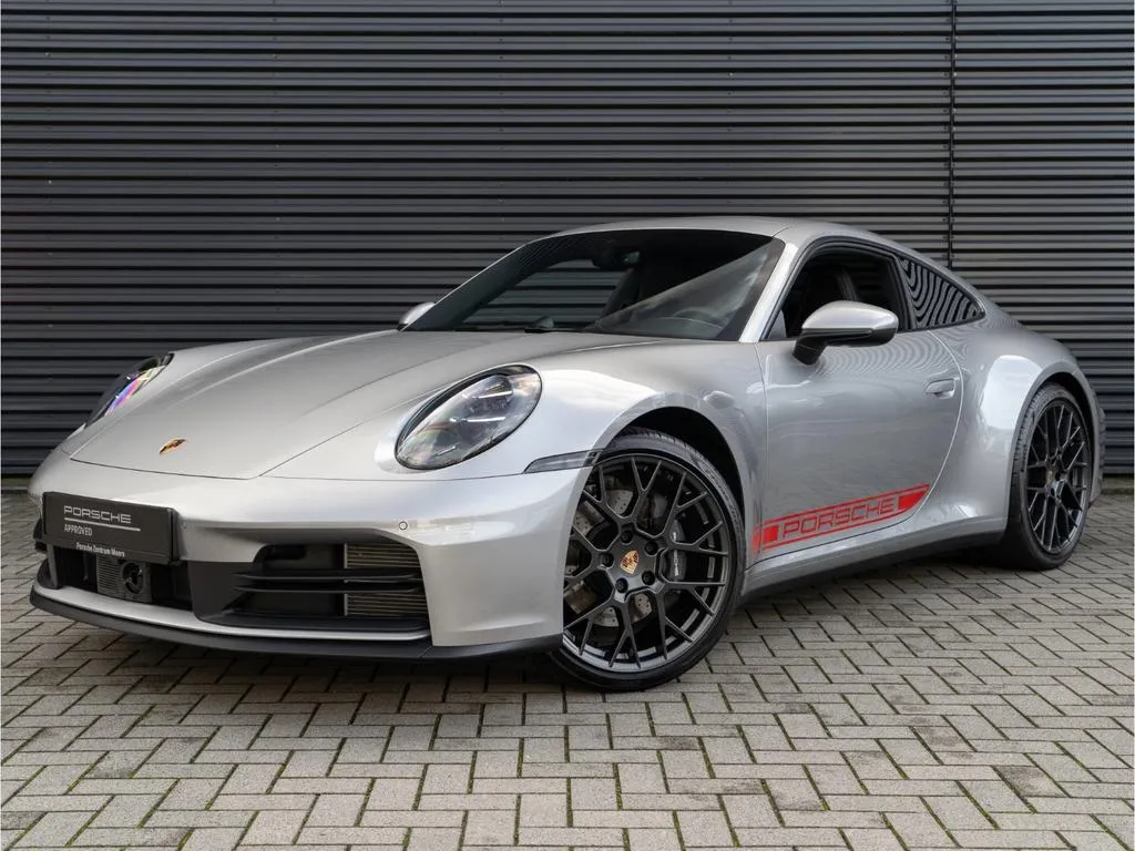 Porsche 992