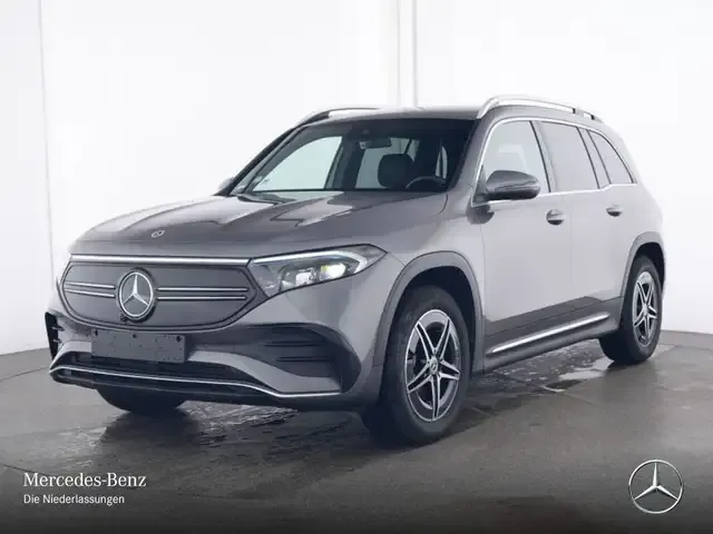 Mercedes-Benz EQB 300