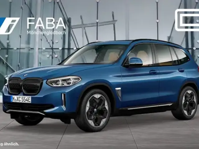 BMW iX3