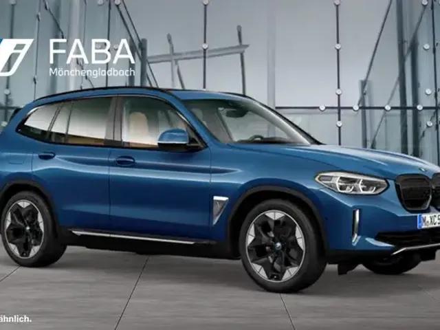 BMW iX3