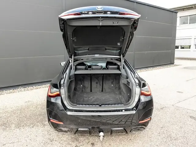 BMW 440