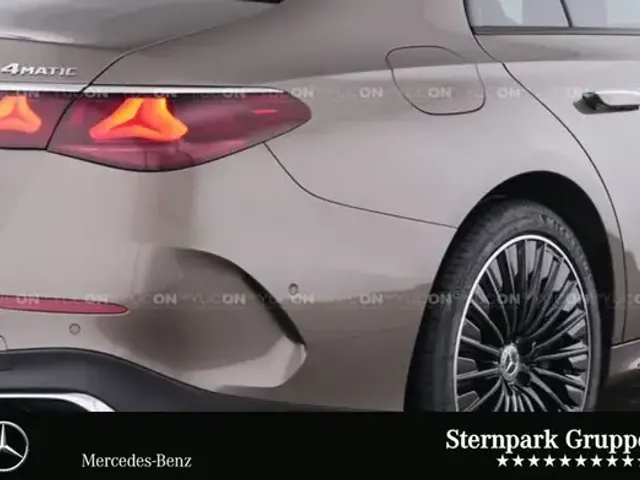 Mercedes-Benz E 400