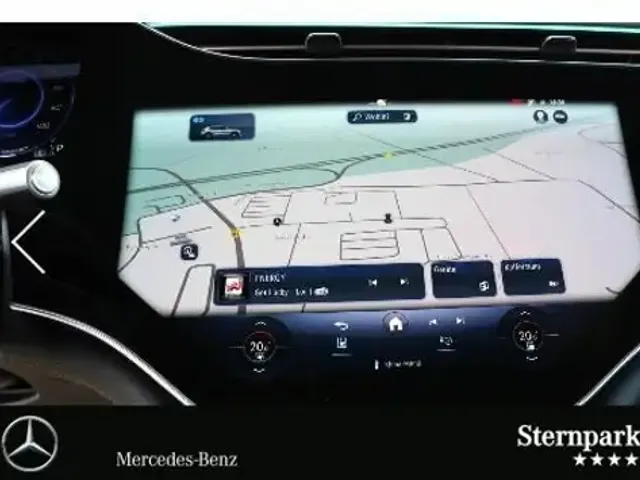 Mercedes-Benz EQS SUV