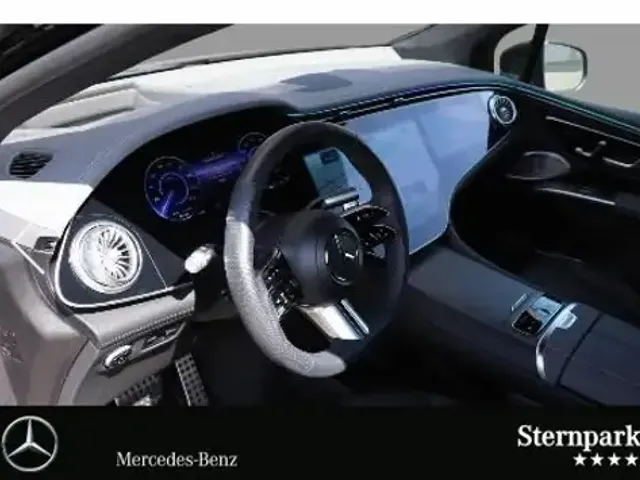 Mercedes-Benz EQS SUV