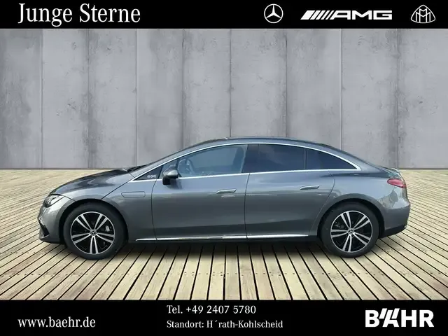 Mercedes-Benz EQE 300