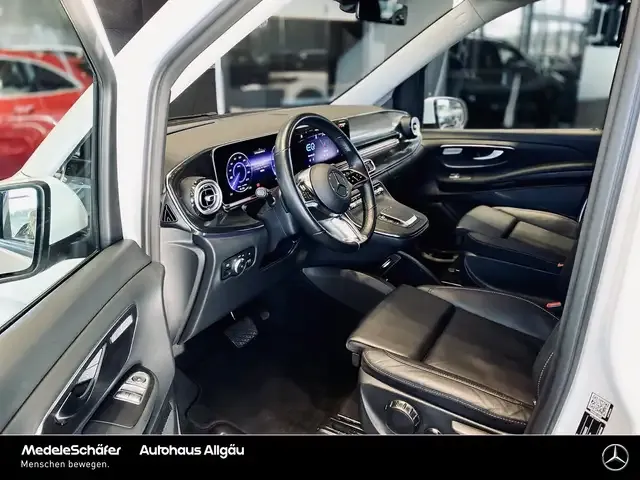 Mercedes-Benz EQV 300