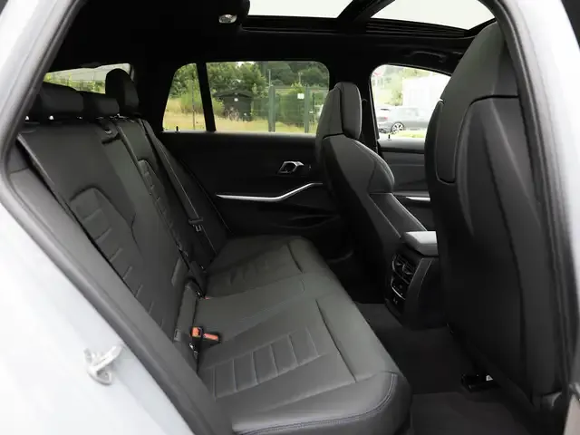 BMW 340