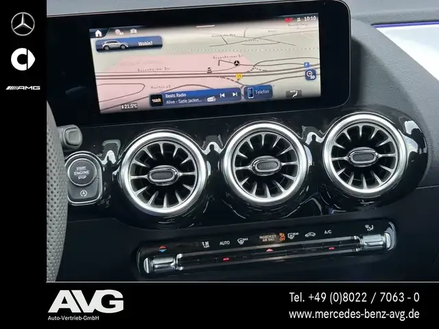 Mercedes-Benz GLA 200
