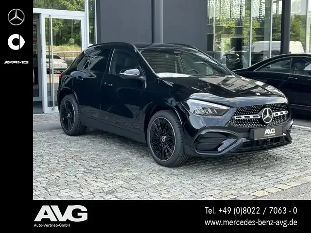 Mercedes-Benz GLA 200