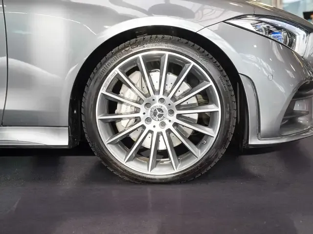 Mercedes-Benz CLS 400