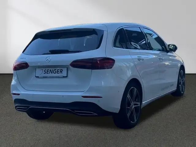 Mercedes-Benz B 200