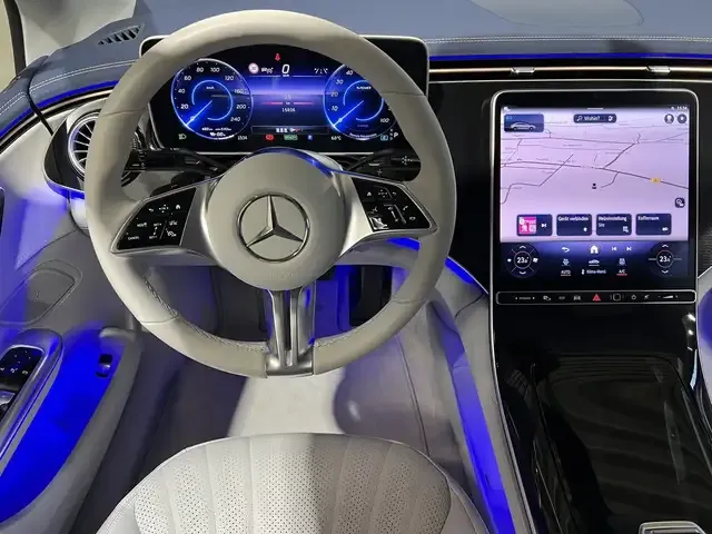 Mercedes-Benz EQE 300