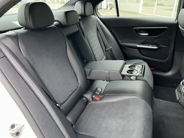 Mercedes-Benz C 400