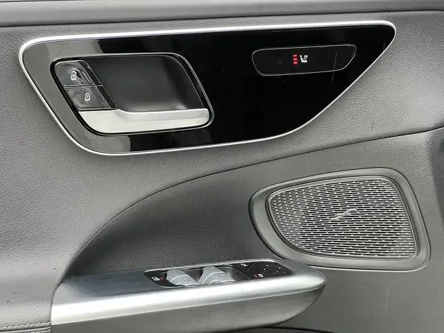 Mercedes-Benz C 400