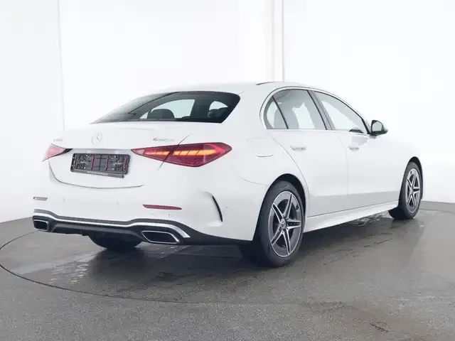 Mercedes-Benz C 400