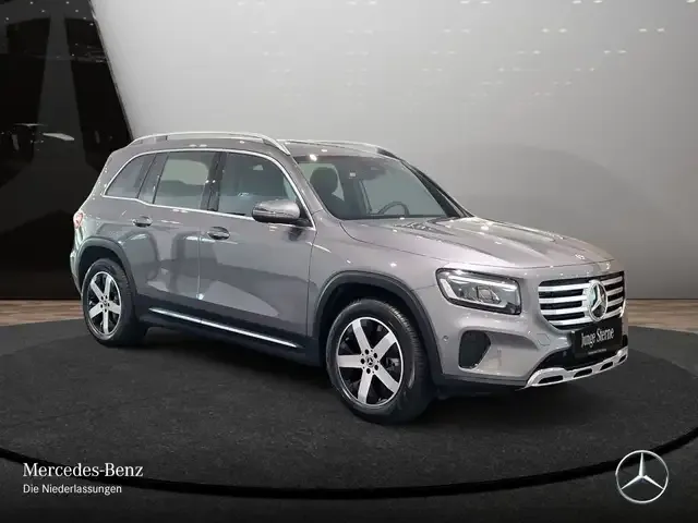 Mercedes-Benz GLB 180
