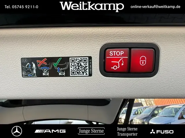 Mercedes-Benz EQS SUV