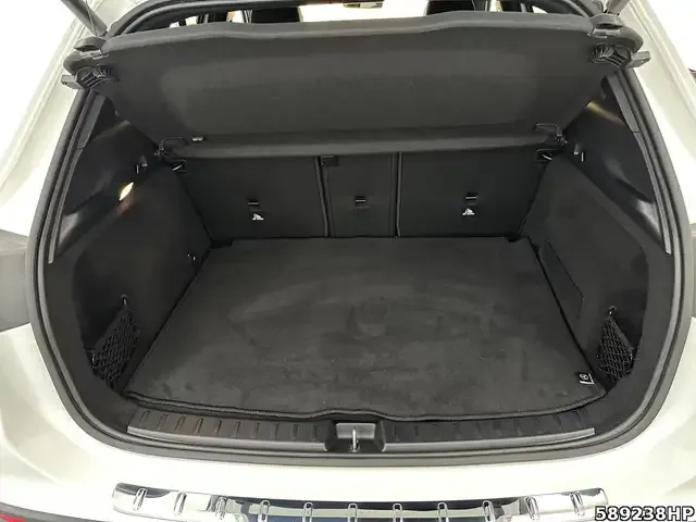 Mercedes-Benz GLA 220