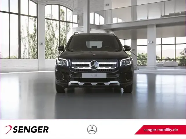 Mercedes-Benz GLB 200