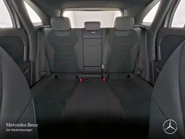 Mercedes-Benz EQA 300