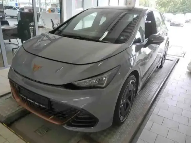 CUPRA Born