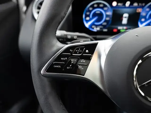 Mercedes-Benz EQA 350