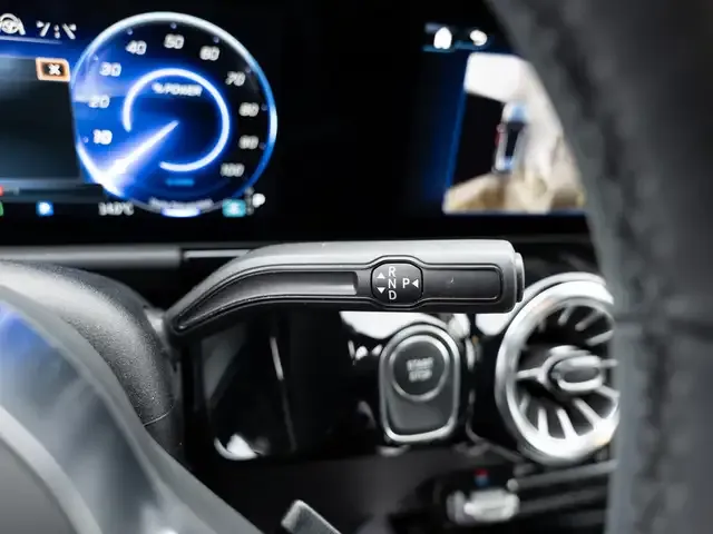 Mercedes-Benz EQA 350