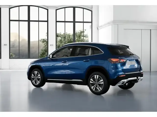 Mercedes-Benz GLA 200