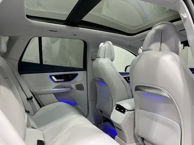 Mercedes-Benz EQE SUV