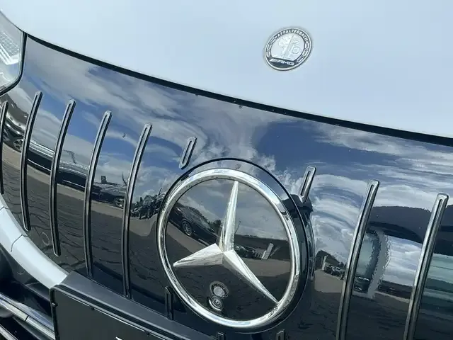 Mercedes-Benz EQE 53