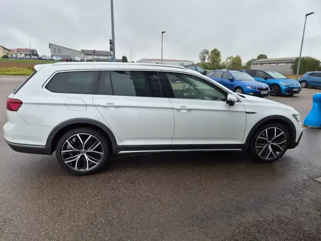 Volkswagen Passat Alltrack