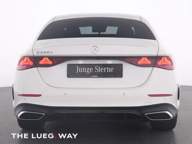 Mercedes-Benz E 220