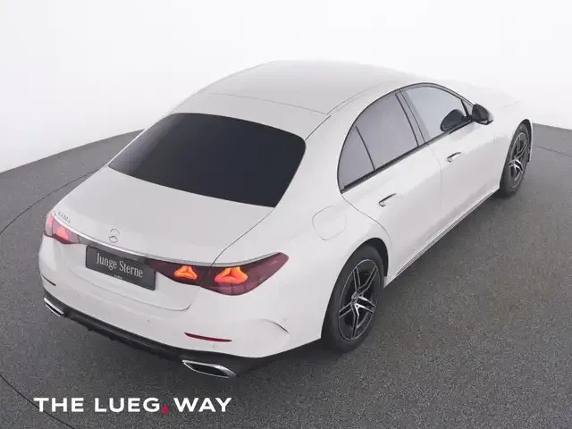 Mercedes-Benz E 220