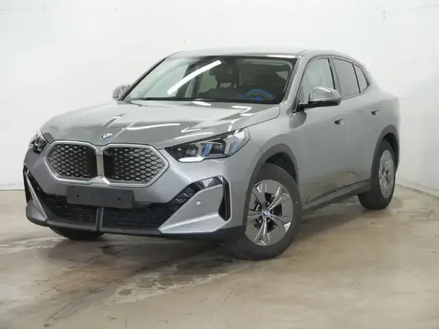 BMW iX2