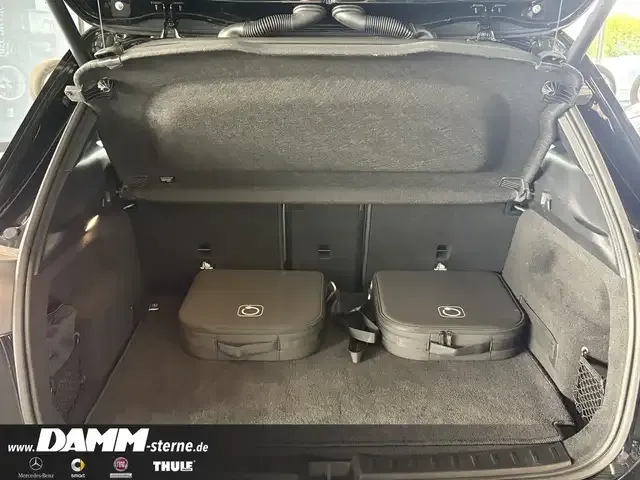 Mercedes-Benz EQA 300
