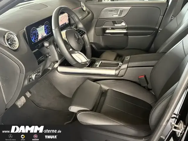 Mercedes-Benz EQA 300