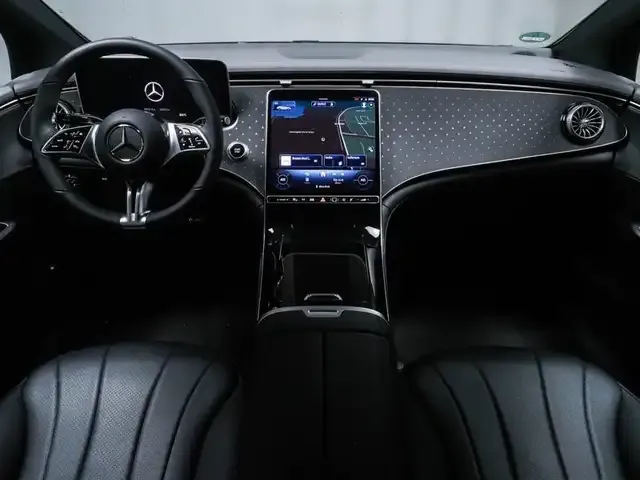 Mercedes-Benz EQE 300