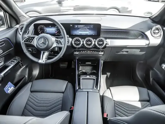 Mercedes-Benz GLB 200