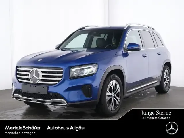 Mercedes-Benz GLB 200