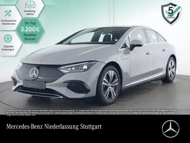 Mercedes-Benz EQE 300