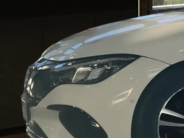 Mercedes-Benz EQE 350