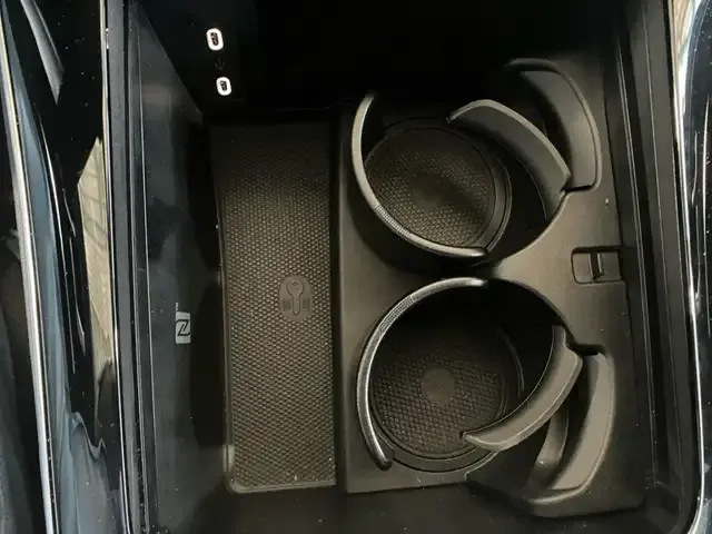 Mercedes-Benz EQE 350