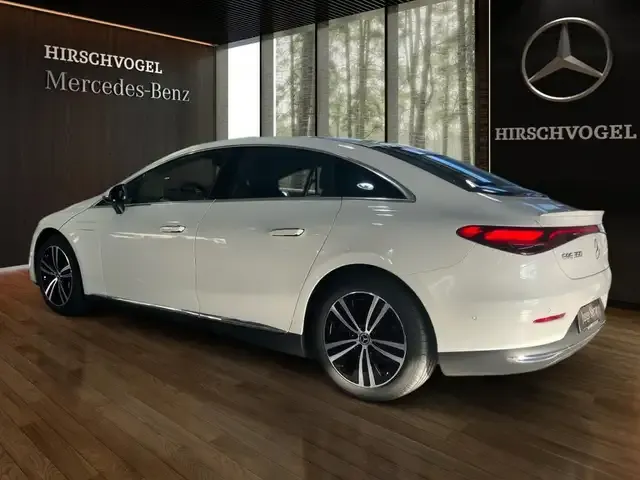 Mercedes-Benz EQE 350