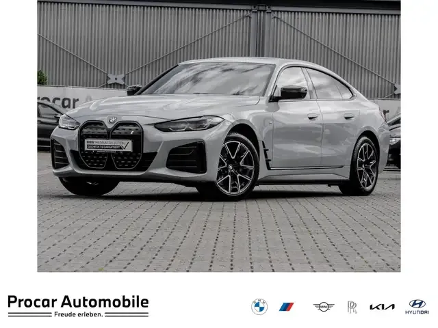 BMW i4